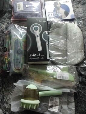 🐶🐱 Brand New Pet Accessories Bundle